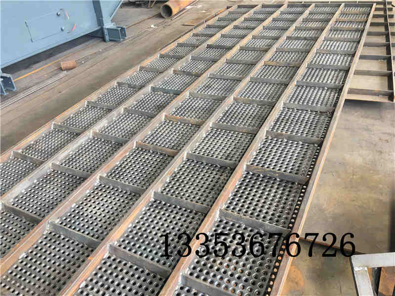 淀粉方形搖擺篩采用哪種清網方式可以實現不堵網？2